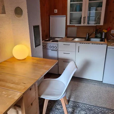 Kl. Im Grunen, N. S-bahn Apartment *